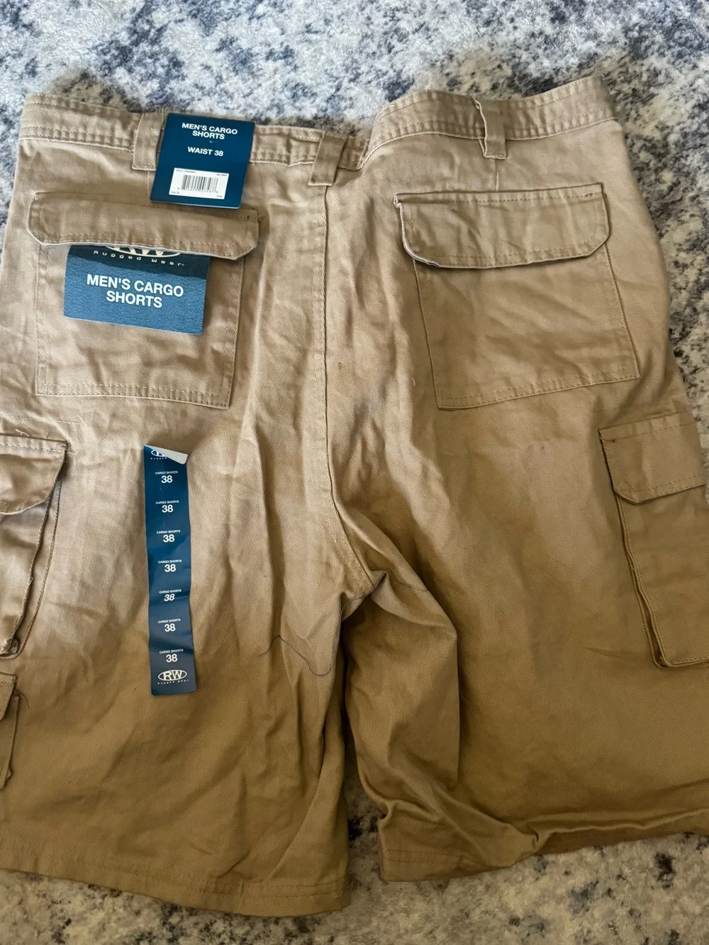 Men's Khaki Cargo Shorts – Casual Everyday Wear